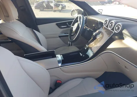 2024 Mercedes-Benz Glc 300 4Matic Suv z USA, uszkodzony, nr VIN W1NKM4HB6RF147369